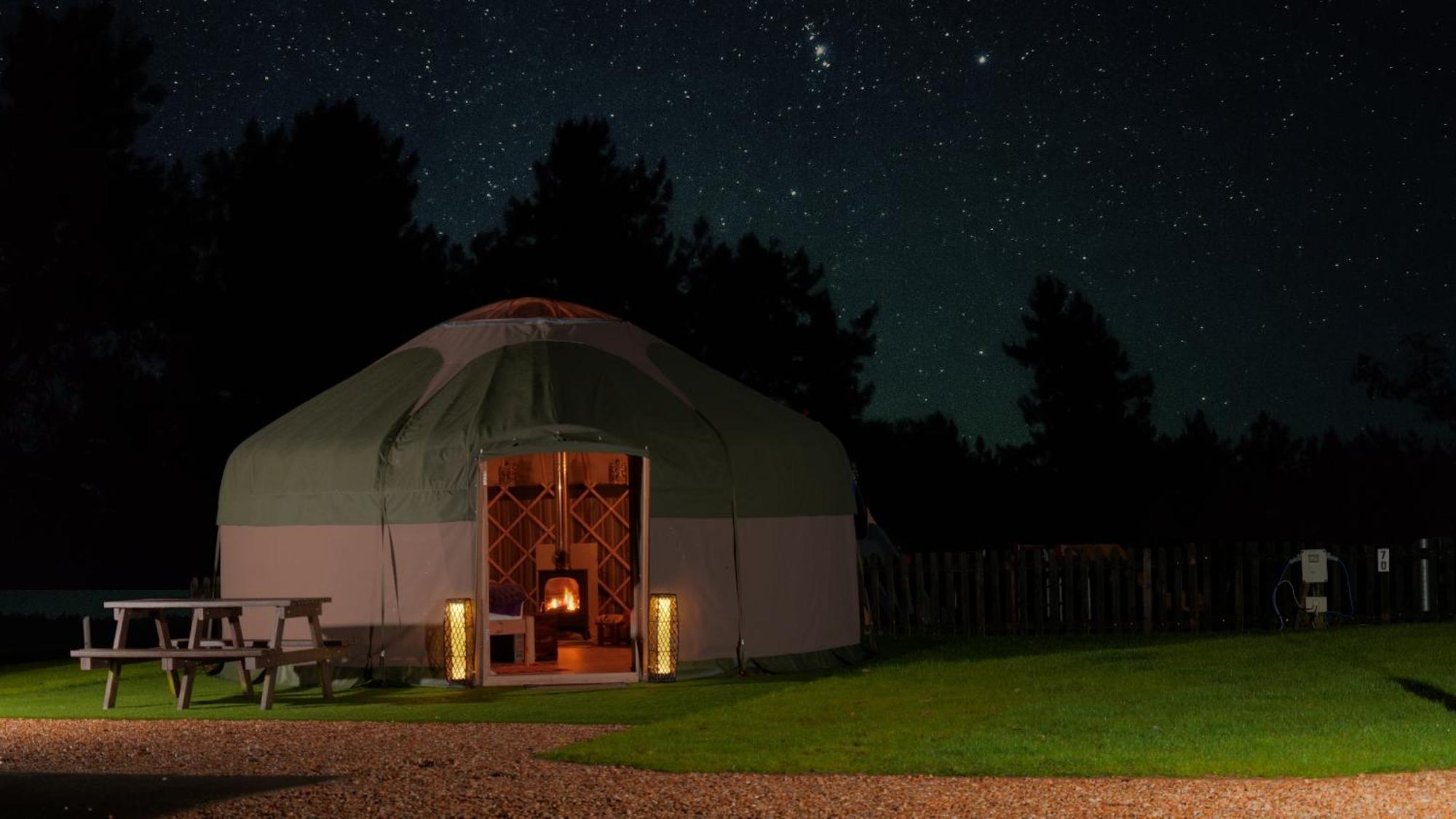 Glamping At South Lytchett Manor Hotel Poole Ngoại thất bức ảnh